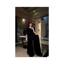 DefyModa Kadın Esnek Kadife Kumaş Tek Omuz Kuyruklu Abiye Elbise Siyah