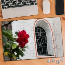 Pencere Önündeki Gül 240 Parça Puzzle Yapboz-1493440