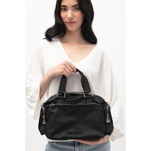 Benetton Kadın Kol Çantası Bnt1732 Siyah Benetton Kadın Kol Çantası Bnt1732 Siyah