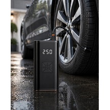 Kablosuz Lastik Şişirme Kompresörü Dijital Ekranlı Powerbank Özellikli Hava Pompası 1 Adet