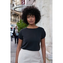 Jument Kadın Modal Penye Geniş Sıfır Yaka Düşük Omuzlu Apoletli Kısa Kol T-shirt Bluz-siyah Siyah Jument Kadın Modal Penye Geniş Sıfır Yaka Düşük Omuzlu Apoletli Kısa Kol T-shirt Bluz-siyah Siyah