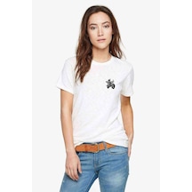 Siyah Motorsiklet Kuru Kafa Göğüs Baskılı Beyaz Kadın Tshirt
