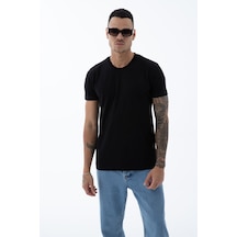 Erkek Pamuklu Kumaş Regular Fit Kesim Bisiklet Yaka T-shirt