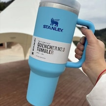 Stànley. Quencher Pipetli Paslanmaz Çelik Vakum Yalıtımlı Termos Bardak 1.18 L-mavi Mavi