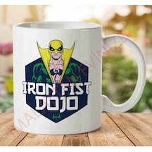 1-1472 Iron Fist Dojo No Black İki Tarafı Baskılı Kupa Bardak.jpg