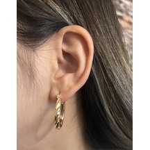 Kadın Burgulu Model Halka Çelik Küpe Gold