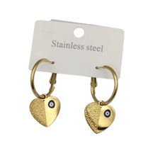 Çelik Desenli Kalp Küpe