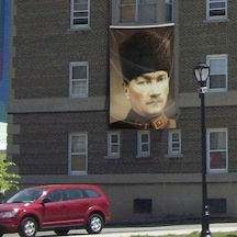 Kalpaklı Gazi Mustafa Kemal Atatürk Poster Cephe Bayrağı -300x450cm - 3x4,5 Metre 1