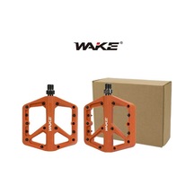 Wake Plastik Turuncu Rulmanlı Vidalı Platform Pedal