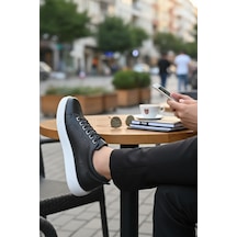 Enoch Hakiki Deri Lazer Kesim Detaylı Günlük Erkek Sneaker Comfort Taban Siyah - Beyaz