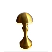 Dekoratif Metal Gold Mantar Kablosuz Masa Lambası