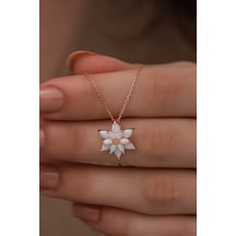 Papatya Silver 925 Ayar Gümüş Beyaz Doğal Opal Taşlı Lotus Kolye
