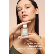 Matsu Professional Myth Yasemin Ve Gülün Sofistike Çiçeksi Harmanı Saç Parfümü, 50 Ml Ada Esintisi