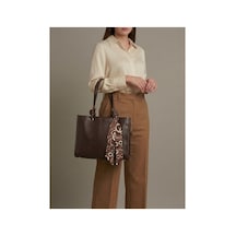 Levano Leather Kadın Fular Detaylı Düğüm Askılı Omuz Çantası Lüks Tasarım Geniş Hacimli Günlük Kol Çantası Kahverengi