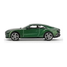 1/64 Bentley Batur Scarab Green