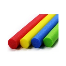 2 adet  Çok Renkli Deniz ve Havuz Makarnası, Köpük Sosis, Yüzme Makarnası Çok Renkli