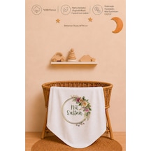 İsme Özel Kız Bebek Battaniyesi 80x80 Cm %100 Pamuk Çift Kat Penye Organik Baskılı İsimli Bebek Battaniyesi 1094b Ekru