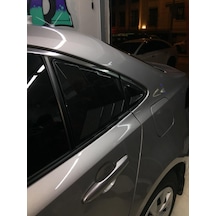 Toyota Corolla Uyumlu 2019 Arka Kelebek Cam Kaplama Spoiler