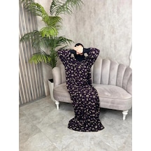 Guleisat Hidjab Namaz Kılmak İçin Tesettür Elbisenin Üzerinde Örtünmelidir. Türbanlı Ve Tesettürlü Tasarım, Açık Mavi