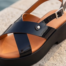 Futsishoes Jade Siyah Hakiki Deri Çapraz Bantlı Platform Topuklu Bilekten Tokalı Kadın Sandalet