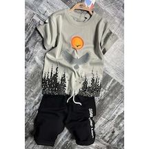 Riccotarz Erkek Çocuk Ağaç Ve Güneş Baskılı T-shirt Yazı Detaylı Gri Şortlu Takım Gri