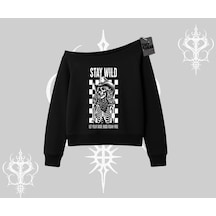 Kayık Yaka Sweatshirt Stay Wild Rock Spirit Urban Riot Siyah