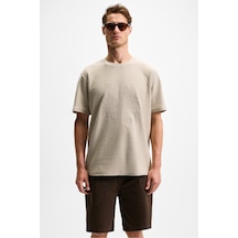 Grımelange NELIDO Erkek Nakış Detaylı %100 Organik Pamuk Bisiklet Yaka Kısa Kollu Regular Fit Taş Rengi T-Shirt