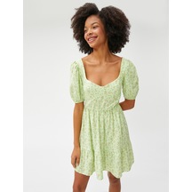 Koton Mini Çiçekli Elbise Balon Kollu Kalp Yaka Viskon Karışımlı Yeşil Desenli 3sal80017ıw 3SAL80017IW09C