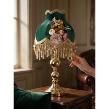 Hürrem Renk Kadife Kaplama Çiçek Dekorlu Başlık Gold Metal Düz Ayaklı Klasik Model 60x30cm Yeşil
