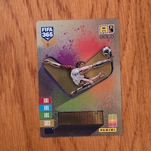 Panini Adrenalyn 2027 Invincible Golden Baller Oyun Kartı