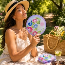 Bakgelal Katlanabilir Cep Yelpazesi 21 Cm Kılıflı Kore Yelpazesi Ultra Hafif, Katlanabilir, 10 Farklı Desen Seçeneği Plaj, Seyahat, Festival Ve Günlük Kullanım İçin - 03-11-000008