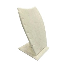 Yerli Üretim Dubai Model Süet Kumaş Krem Renk 12/8 Cm Kolye - Zincir Ayaklı Stand Çok Renkli