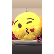 Öpücük Atan Emoji Yastık 35 Cm Büyük Boy Hediyelik Uyku Arkadaşı Sarı