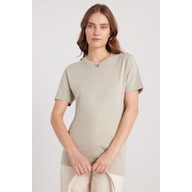 Tudors Kadın Slim Fit Dar Kesim %100 Pamuk Yumuşak Dokulu Yeşil Bisiklet Yaka Tişört-37840 Taş