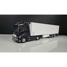 1/50 Volvo Fh5 Globerotter 4x2 750hp - Siyah + Frigo Soğutuculu Trailer