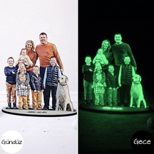 Bk Gift Kişiye Özel Gece Parlayan Fosforlu Tam Boy Aile Karikatürlü Ahşap Biblo Ev Hediyesi, Dekoratif Aile Hediyesi Kobitmeyencom36525 Bk Gift