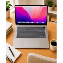 Apple Macbook Uyumlu Türkçe Q Klavye Koruyucu M1-m5 Air 13.6 A2681 A3113 A3240 A3449 Pro 14 A2442 A3426 A3434 Pro 16 A2485 A3429 Neo 13 Ultra İnce Silikon Keyboard Cover Touch Id Protector Şeffaf