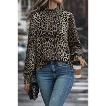 De'charme Kadın Uzun Kollu Gipe Detaylı Balıkçı Yaka Leopar Desenli Süprem Bluz