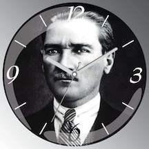 Atatürk Portre Bombeli Gerçek Cam Sessiz Duvar Saati (243070001) Beyaz - Siyah