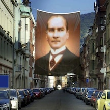 Mustafa Kemal Atatürk Sivil Portre - Poster Dış Cephe Bayrağı - 4x6 Metre 1