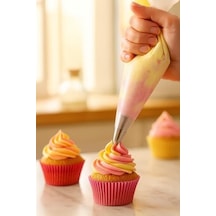 Çok Amaçlı Pasta Süsleme Seti 9 Parça 5 Duy Krema Torbası Adaptörü Spatula Silikon Fırça İle Kek Cupcake Kurabiye Dekorasyon Malzemeleri Profesyonel Pastacılık Seti Açık Bej