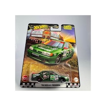 Premium Boulevard '94 Nissan Primera 1/64 Model Araba