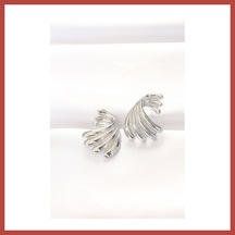 Bezos Pirinç Gümüş Renk Küpe Erdotıca