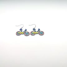 Tedz Collection Kırmızı Bisiklet Pin Küpe Çok Renkli