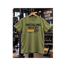Segungear Installingmuscles Erkek Regular Fit Baskılı Spor Tişört Haki - 933732608 Haki