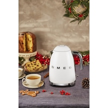 Smeg KLF03WHEU 1.7 LT Paslanmaz Çelik Su Isıtıcı Kettle