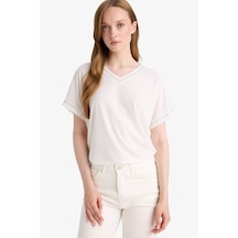 Ekru