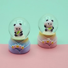 Hediyelik Eşya Komodin Aksesuarı Cam Küre Mini Boy Sevimli Panda Tasarımlı Işıklı Kar Küresi