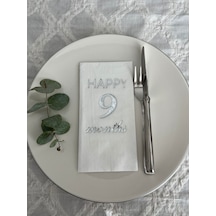 Gümüş Yaldızlı Beyaz Happy 9 Yaş Months Garson Katlama Peçete 16 Adet