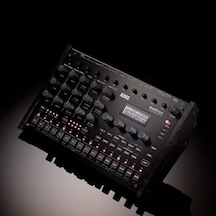 Korg Drumlogue Hybrid Drum Machine Hibrit Davul Makinesi